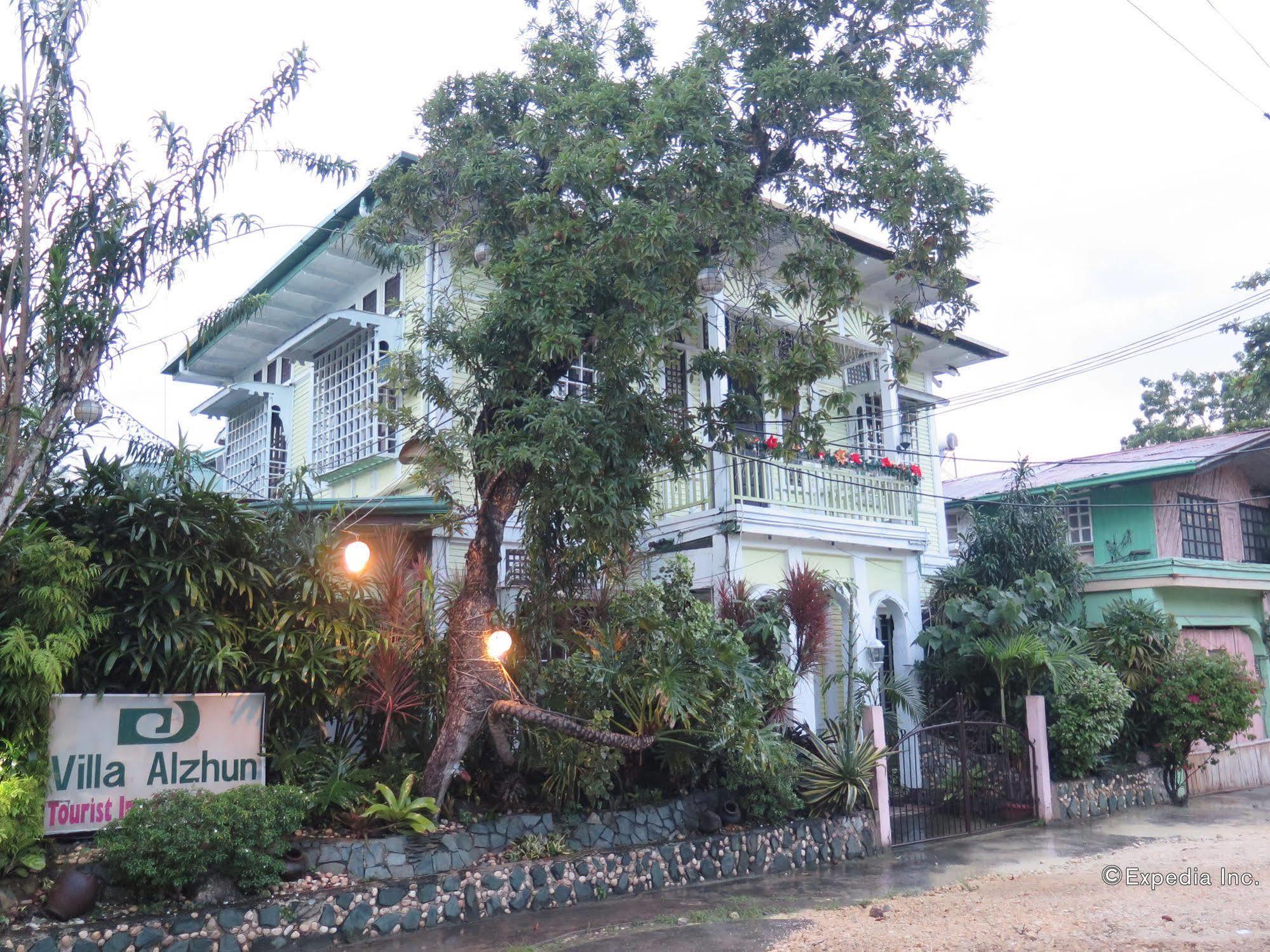 Villa Alzhun Tourist Inn And Restaurant Tagbilaran City Exterior foto