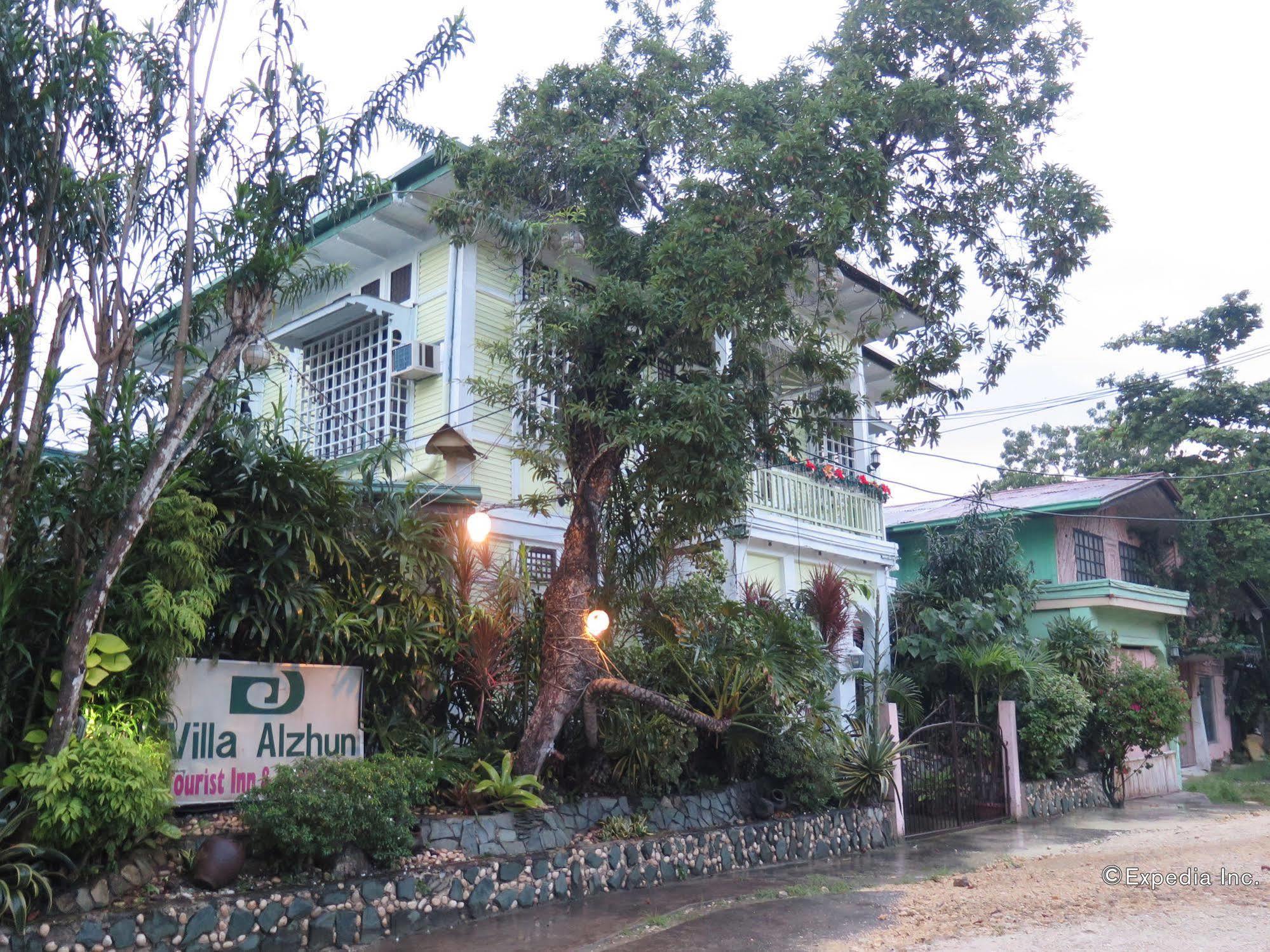 Villa Alzhun Tourist Inn And Restaurant Tagbilaran City Exterior foto