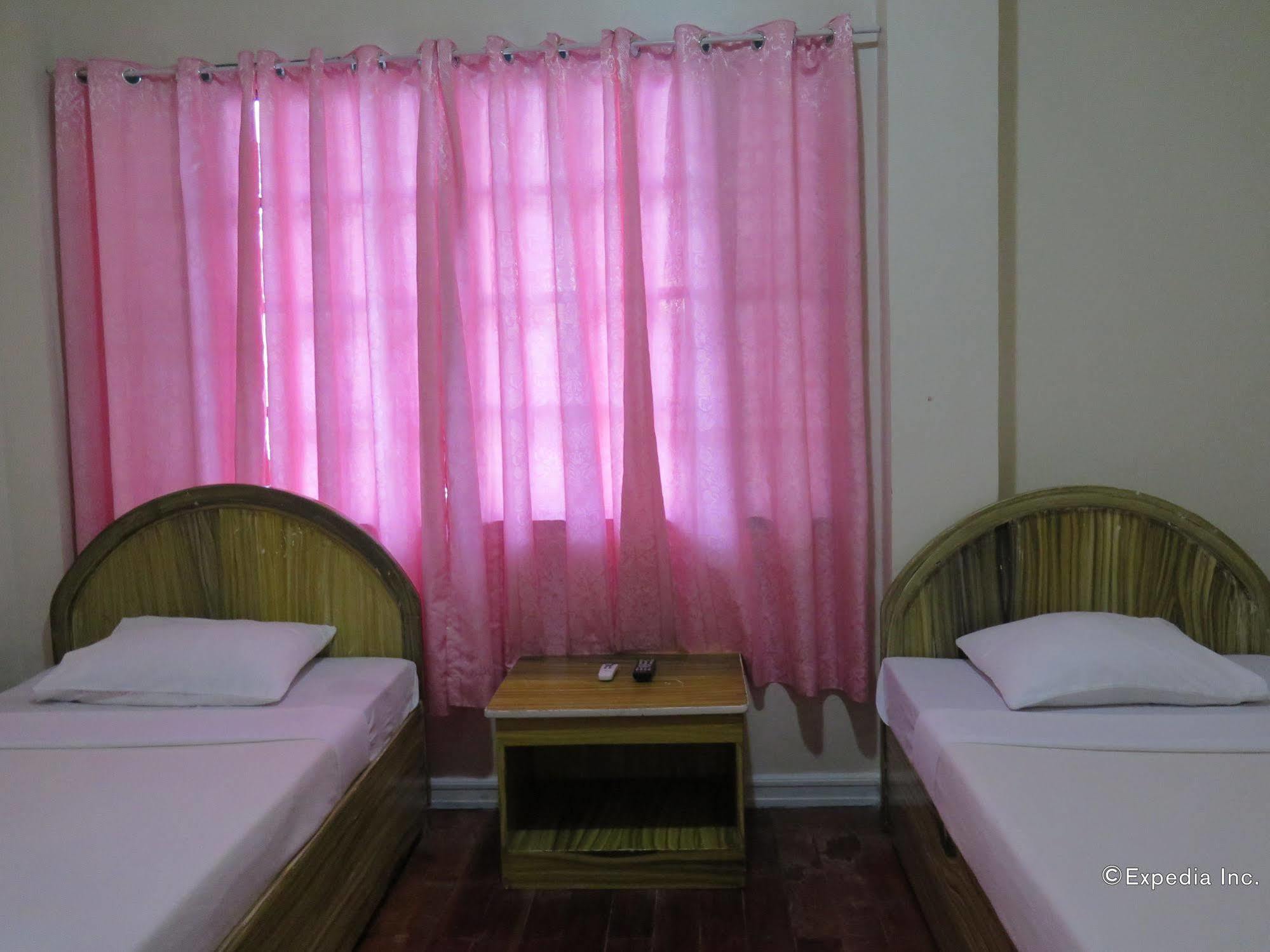 Villa Alzhun Tourist Inn And Restaurant Tagbilaran City Exterior foto